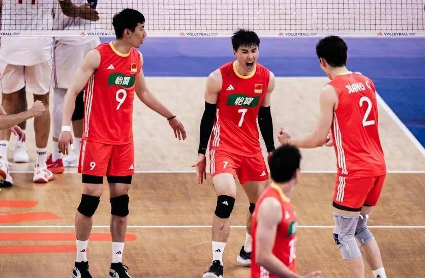 遭8连败！世联赛-中国男排0-3保加利亚仅1人得分上双(男排中国队)