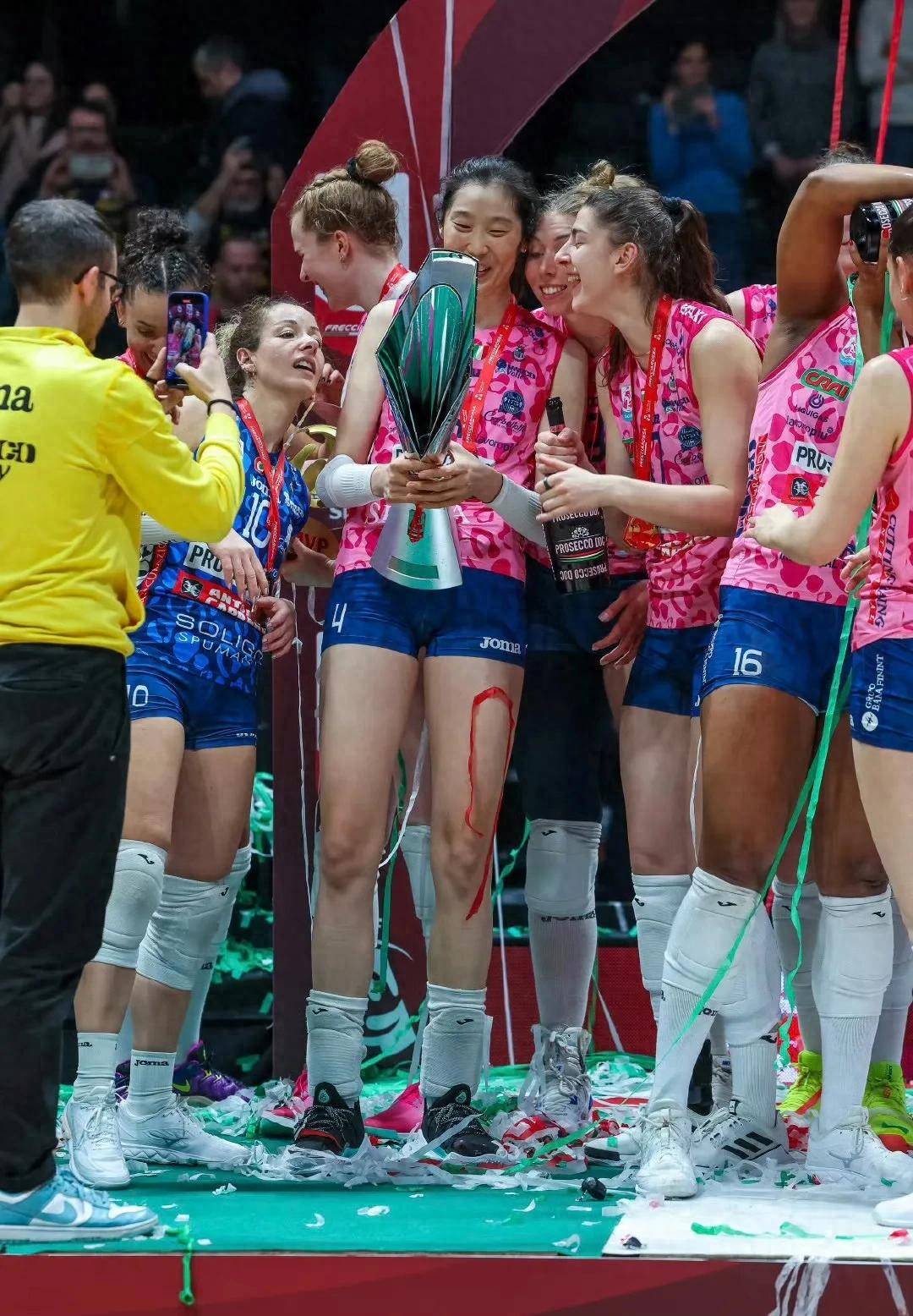 八戒体育-重大胜利！国际女足赛事比赛结束(国际女子足球赛)