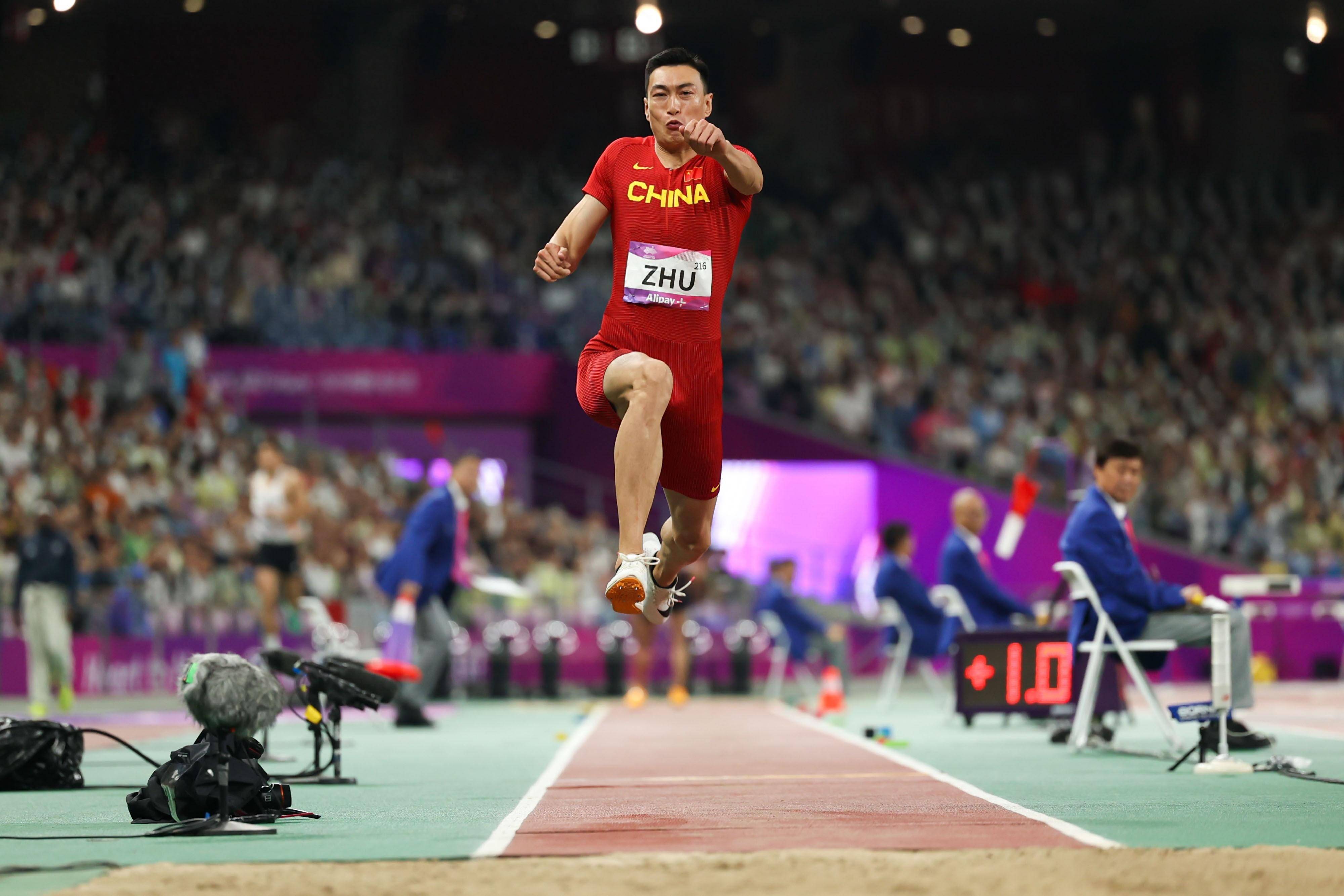 葡萄牙田径选手奋勇逐鹿，争夺头名的简单介绍